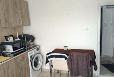 Apartament 1 camera Calea Moldovei et 1 - 5