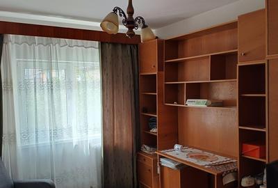 Apartament 3 camere, 68m2, zona Bradet - 4