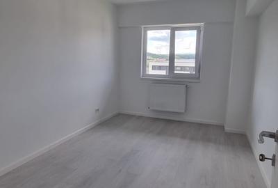 Apartament cu 2 camere decomandat în Bucium - 3
