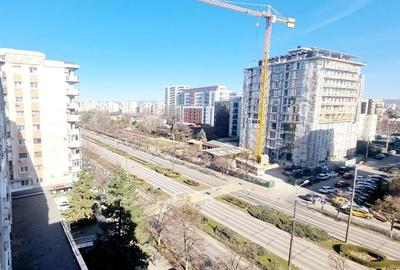 Apartament cu 3 camere decomandat în Republicii - 2