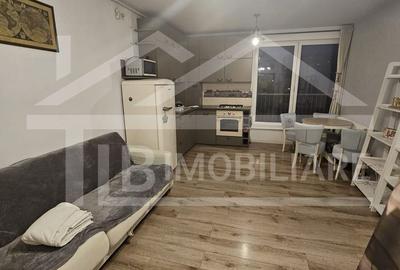 Apartament cu 2 camere, mobilat în 7 Noiembrie