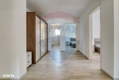 Apartament cu 3 camere decomandat, mobilat în Central