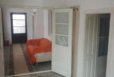 Casă cu 3 camere în Central - 4