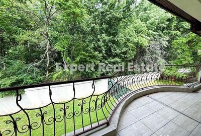Apartament cu 3 camere decomandat în Odăi - 9