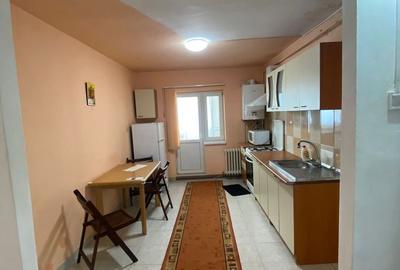 Apartament cu 2 camere, mobilat în Tolstoi - 3