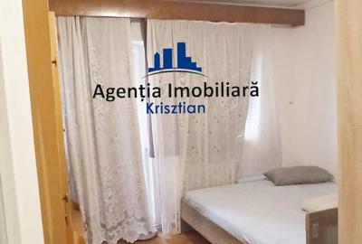 Apartament cu 2 camere de vanzare - Zona Micro 17 - 2
