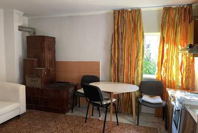 Casă cu 4 camere în Băilești - 3