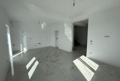 1\2 Duplex Utvin P+E,4Camere,2 Bai,Toate Utilitatile - 5