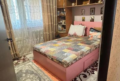 Apartament cu 4 camere decomandat în Sebastian - 3