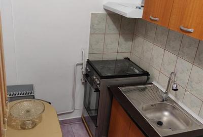 Garsonieră semidecomandată în Viziru 3 - 3