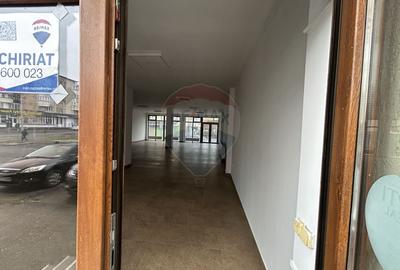 Spatiu comercial de 200mp de inchiriat in zona Vasile Alecsandri - 10
