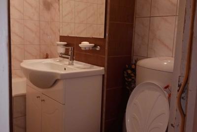 Apartament cu 2 camere decomandat în Exterior Vest