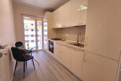 Garsonieră decomandată în Sud