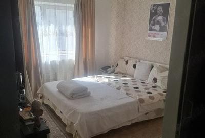 Apartament cu 4 camere decomandat în Central - 4