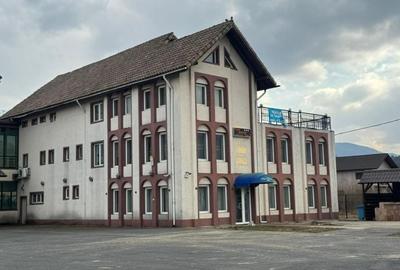Spațiu comercial, de 730 mp, în Central - 2