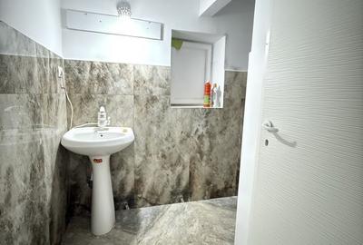 Spațiu comercial, în Central - 4