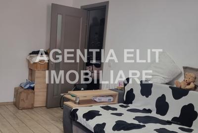 Apartament cu 3 camere decomandat în Central - 2