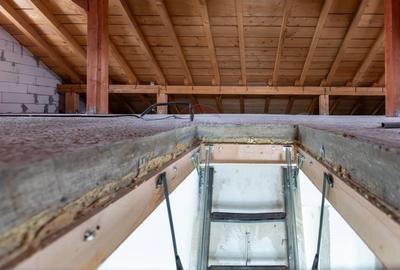 Casă / Vilă cu 4 camere de vânzare în Cartier - Gheraiesti - 20