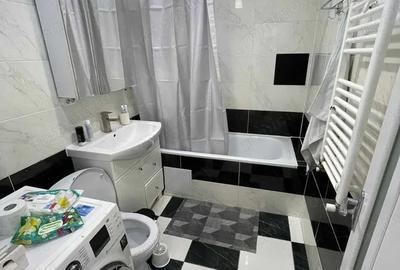 Apartament cu 2 camere decomandat în Spitalul Județean