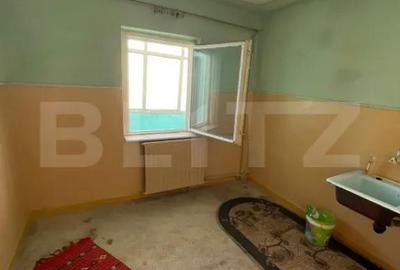 Apartament cu 3 camere decomandat în 9 Mai - 6