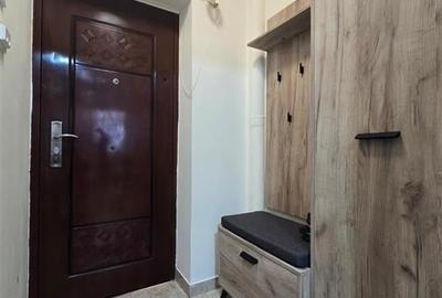 Inchiriere Apartament cu 1 camera Baza 3 - 6