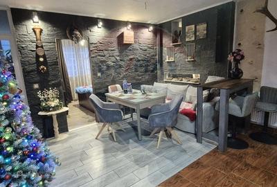 Apartament cu 3 camere semidecomandat, mobilat în Florești