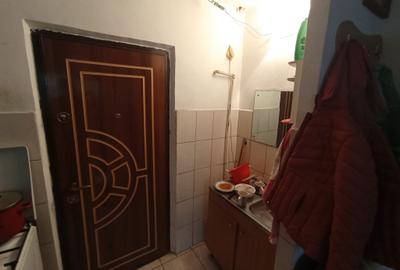 Garsonieră decomandată în Frumoasa - 3