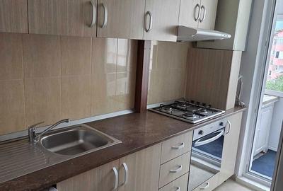 Garsonieră decomandată în Central - 1