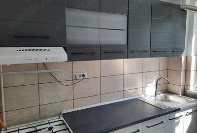 Inchiriez apartament 2 camere etaj 2 zona centrala Suceava - 3