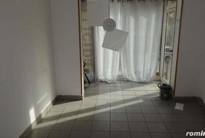 Vand spatiu comercial in Deva, zona ultracentrala ( I. Creanga), suprafata utila 70 mp, - 1