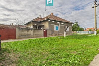 Casă cu teren generos, zonă centrală, Curtici - 21