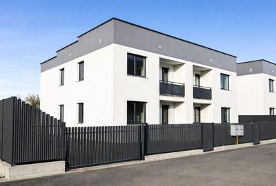 Duplex cu 5 camere cu Canalizare în Florești