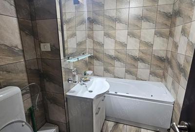 Apartament cu 4 camere decomandat în Central - 1