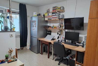 Garsoniera semidecomandata - zona Astra - 3