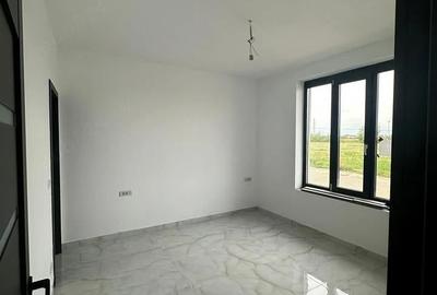Casă cu 1 camere cu Teren 360 Mp în Central - 2