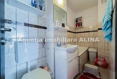 Apartament cu 2 camere decomandat în Decebal - 11