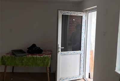 Casă cu 6 camere cu Teren 100 Mp în Caransebeș - 9