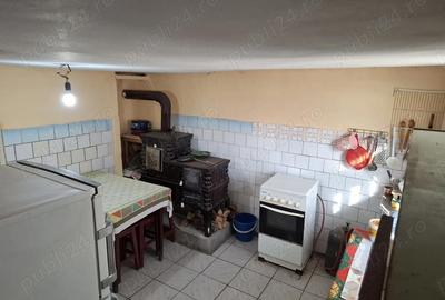 Casă în Laloșu - 4