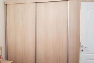 Apartament cu 4 camere situat la etajul 4 din 4 - 5