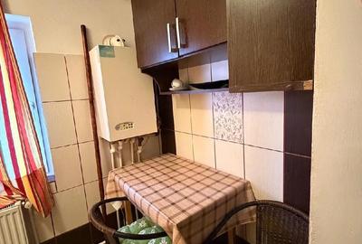 Garsonieră decomandată în Central - 3