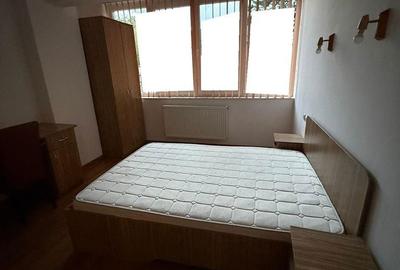 Apartament cu 3 camere decomandat în George Enescu - 9
