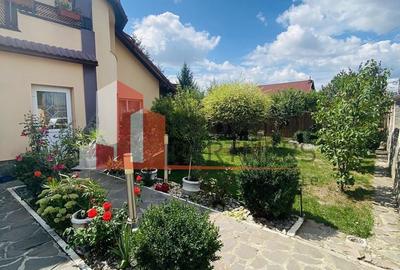 Casă cu 4 camere cu Canalizare în Central - 6