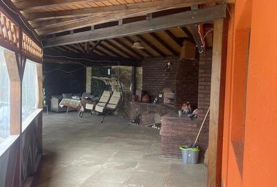 Casă cu 2 camere cu Teren 900 Mp în Foltești - 2