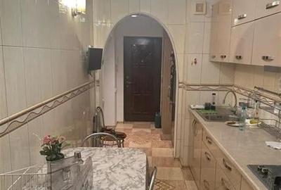 Apartament cu 2 camere decomandat, mobilat în Dristor