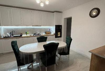 Casă cu 5 camere cu Teren 400 Mp în Haieu - 4