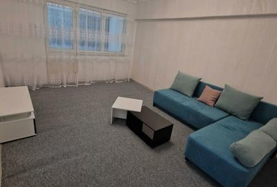 Apartament cu 4 camere decomandat în Micro 5 - 6