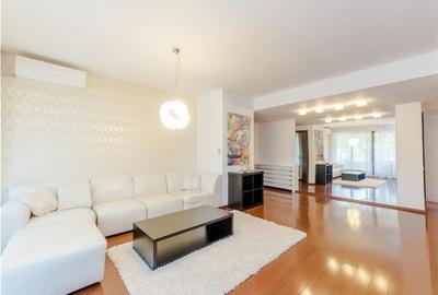 Apartament cu 3 camere semidecomandat, mobilat în Pipera
