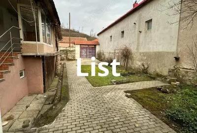 Comision 0%, casa in Calnic cu 3 camere si teren 1000 Mp