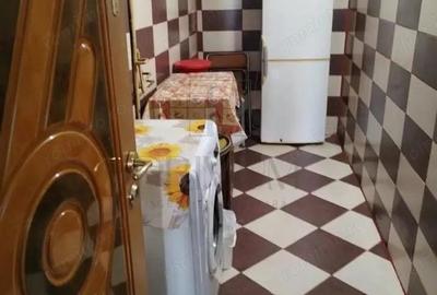 Complexul Studentesc - 2 Camere - Etaj 1 - Decomandat - Zona excelenta - 1