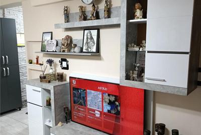 2 cam - zona Parneava - la casa - 3